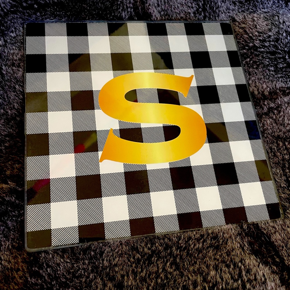 Monogram “S” Glass Trivet